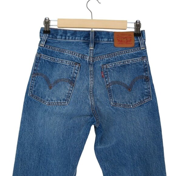 LEVI'S Women's Medium Blue Distressed Button Fly Wedgie Straight Jeans 26 - Picture 7 of 12